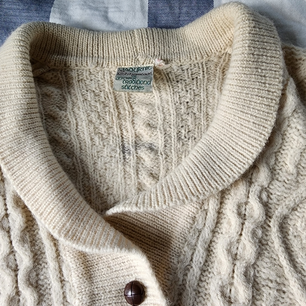 Vintage Irish Cladyknit Wool Aran Fisherman Cardigan Sweater - Picture 14 of 16